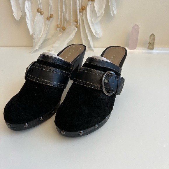 Liz Claiborne Black Suede Clogs - Picture 3 of 16